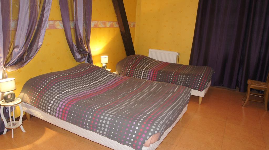 Le Natural Selongey Room photo